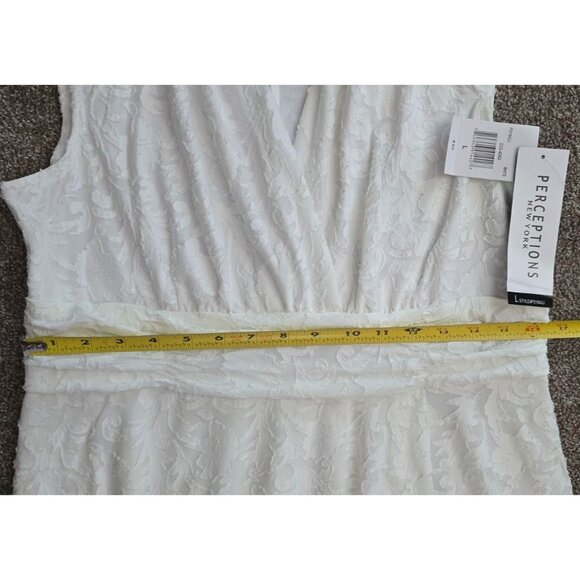 Sleeveless White Lace Pattern Dress By Perceptions New York V-Neckline Waist Tie - Picture 7 of 7